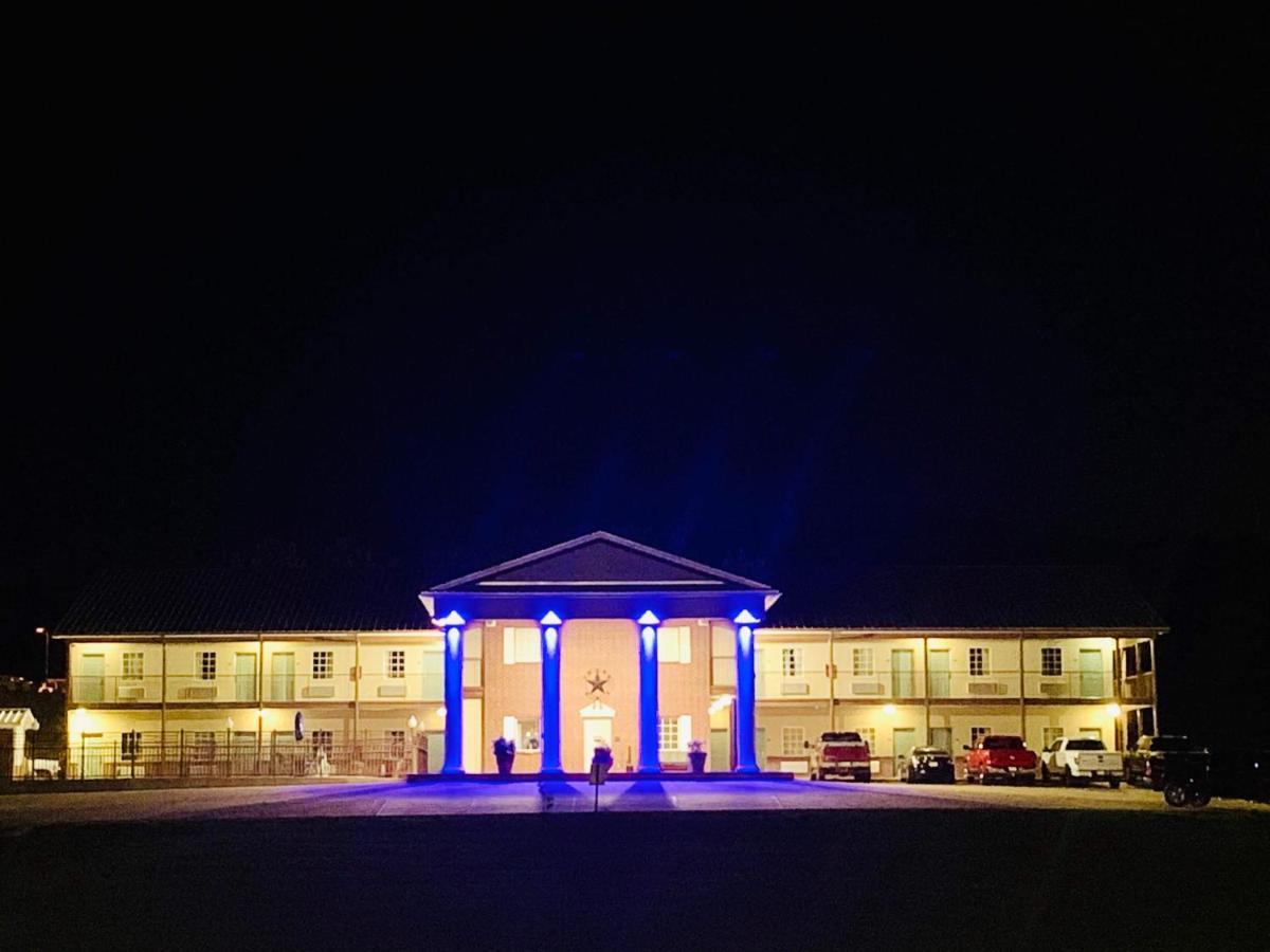 Weston Inn & Suites Rusk Экстерьер фото