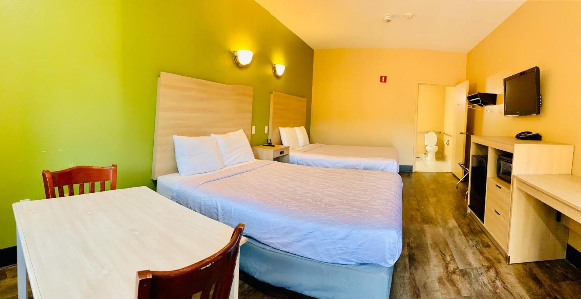Weston Inn & Suites Rusk Экстерьер фото